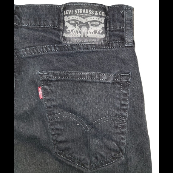 (M) Levi's Black Jeans (Men) - Picture 6 of 12